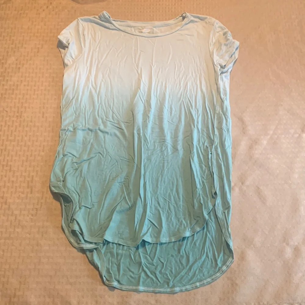 Old Navy Large T-Shirt (10/12)‎